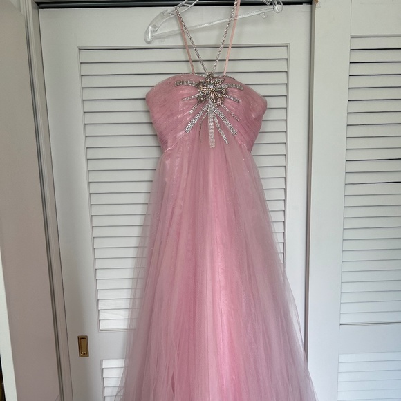 Alexia Designs Dresses & Skirts - Pink Prom dress with sequin straps and sparkles throughout